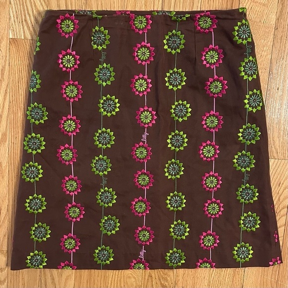 VTG Lilly Pulitzer White Label Silk Pencil Skirt Brown Embroidered Flowers 8 - Picture 1 of 7
